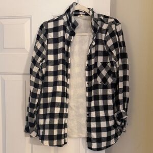 Cozy Black and White Plaid Flannel Fleece Shirt